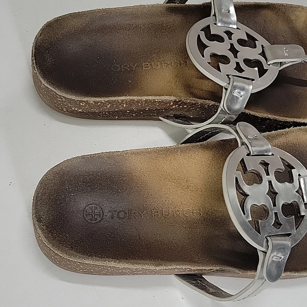Tory Burch Silver Logo Thong Sandals Sz 8